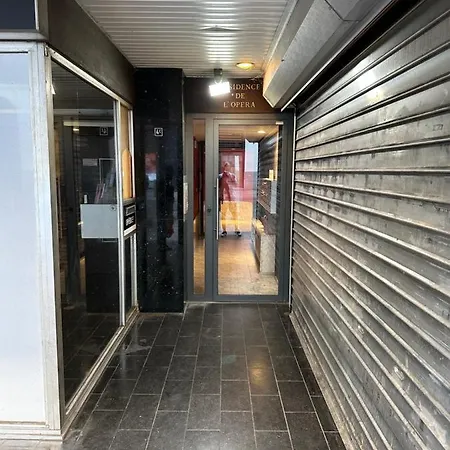 L'emeraude Apartment *